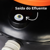 Detalhe das conexões de entrada e saída do biodigestor de 600L Sanear Brasil
