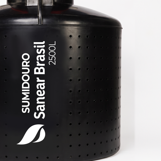 Detalhe das perfurações na parede do Sumidouro 2500L Sanear Brasil