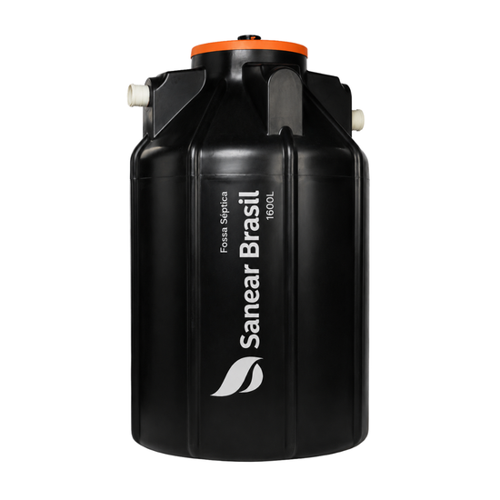 Fossa séptica 1600L Sanear Brasil para sistema de tratamento de esgoto.